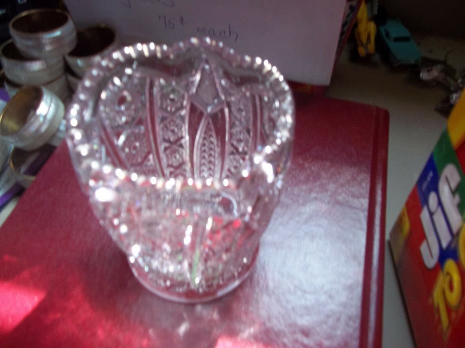 vintage Purple glass vase star design cut glass nice aps 5x4