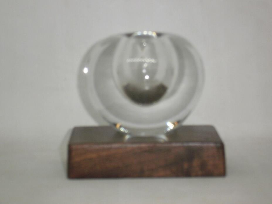 Clear Glass Paper Weight/Pen-Flower Holder.(PW-C)Bench