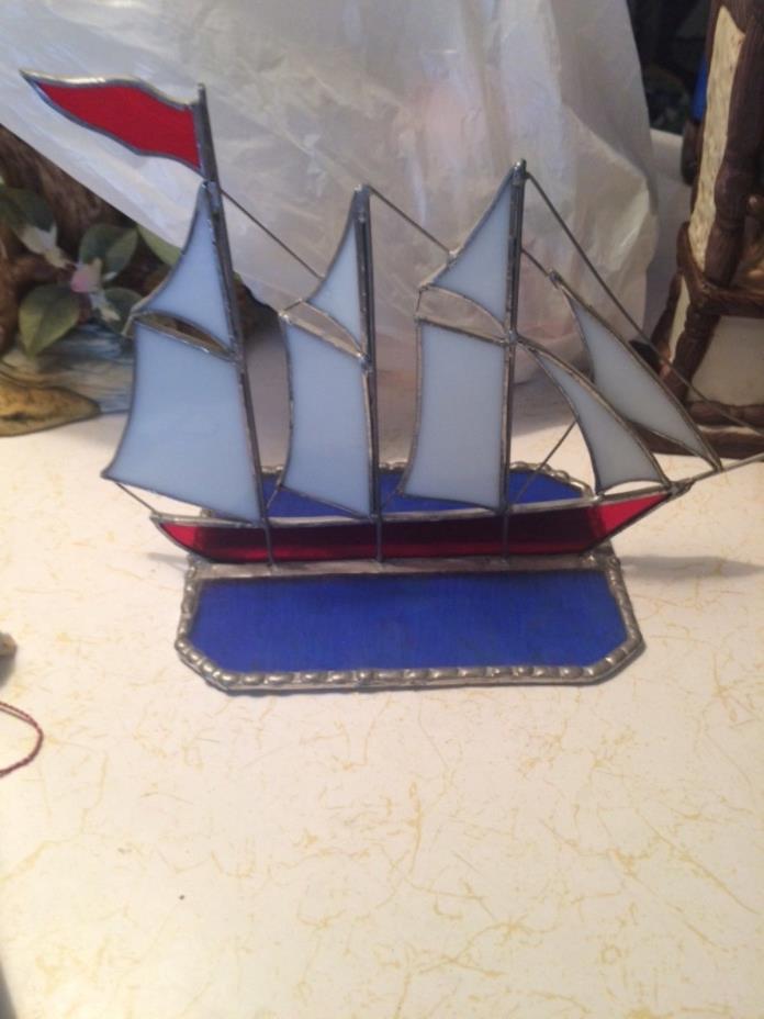 STAINED GLASS SAILBOAT IN 3D
