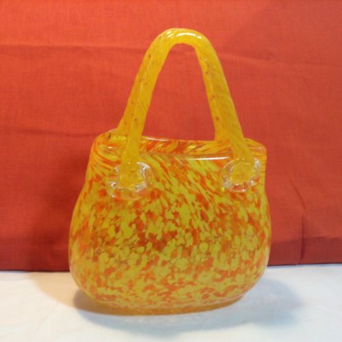 BEAUTIFUL YELLOW/ORANGE GLASS PURSE ART VASE