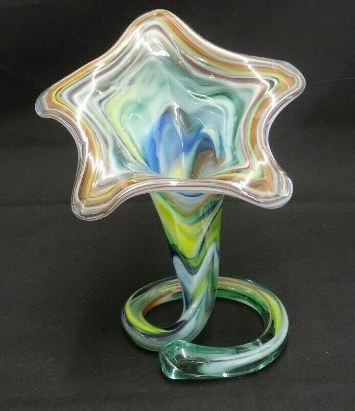 HAND BLOWN FLOWER SHAPED VASE SWIRLED GLASS SWIRL ART RAINBOW MULTI COLORED RARE