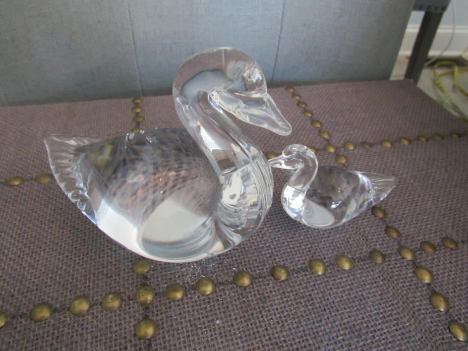 PAIR Vintage 1989 Hand Blown Art Glass Clear Swans Paperweight Figurines Signed