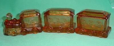 3Pc Pink Glass Train Set With Covered Tops