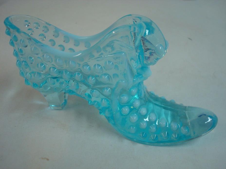 Beautiful Blue and White Hobnail Cat Boot, 2 3/4