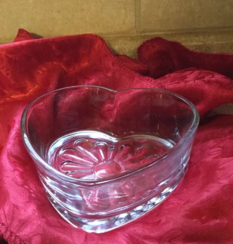 Libbey Clear Glass Heart Shape Bowl or Candy Trinket  Dish