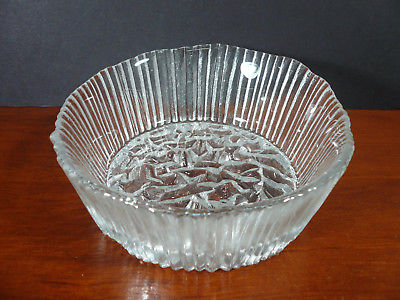 Clear Glass Ribbed Icicle Candy Nut Bowl / Candle Holder