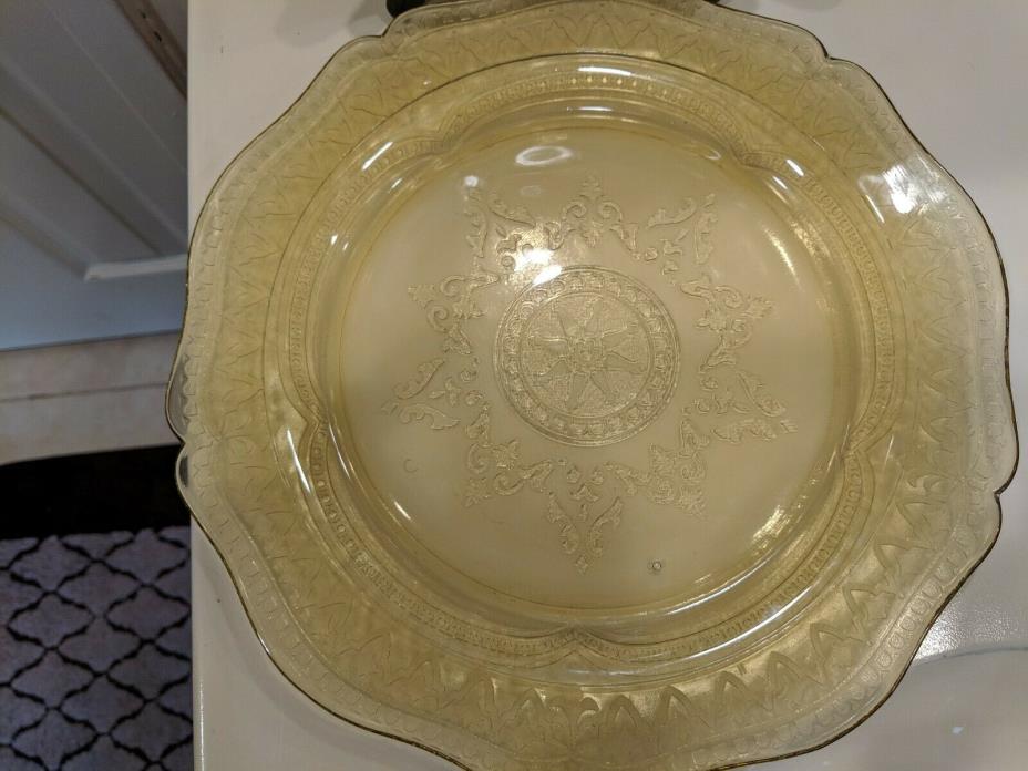 Vintage Federal Depression Amber Gold Spoke Scalloped Plate 11