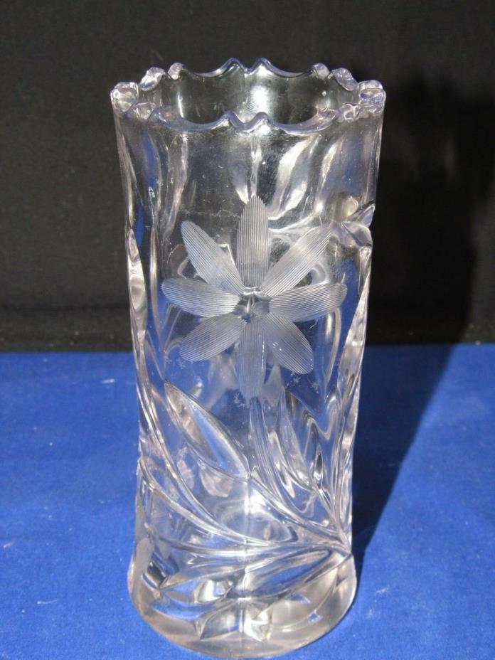 Vintage EAPG Pressed Glass Cylinder Vase,Etched Flower-Daisy,Saw Tooth Top,6.5