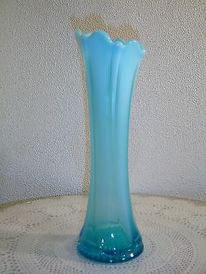 RARE Antique 1906 Jefferson Glass Blue Opalescent Lined Heart Swung Vase 11 1/4