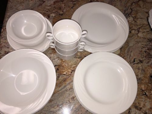 21 Piece Arc France Arcopal Stackable Soup Bowls Milk Glass Plates Dessert Vtg