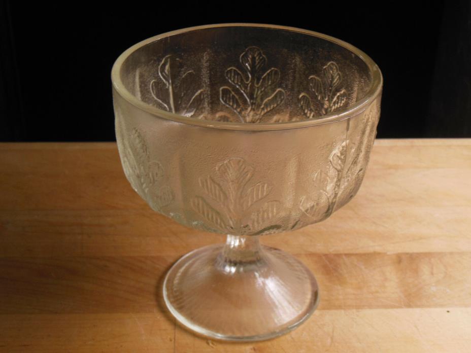 Vintage 1976 FTD Clear Glass Footed Bowl Goblet Candy Dish Bowl Oak Leaf Design