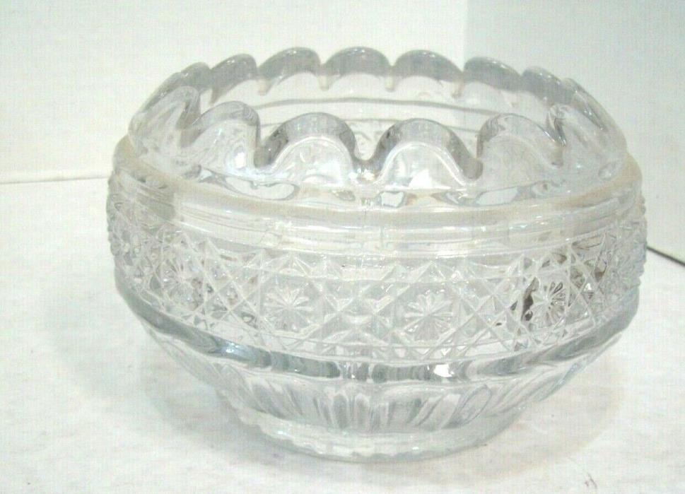 Early American Vintage Pressed Glass Scalloped Edge Bowl Serving Dish