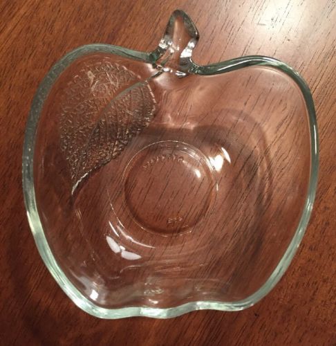 KIG Malaysia Clear Glass - Apple Shaped Dish In Excellent Condition