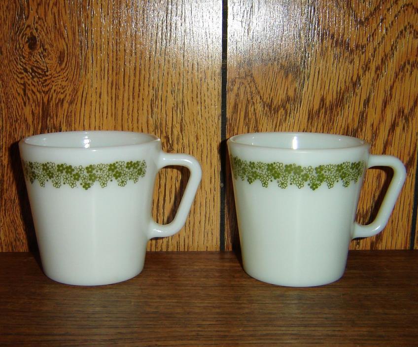 Vintage Pyrex Spring Blossom Crazy Daisy Set of 2 D-Handle Milk Glass Mugs