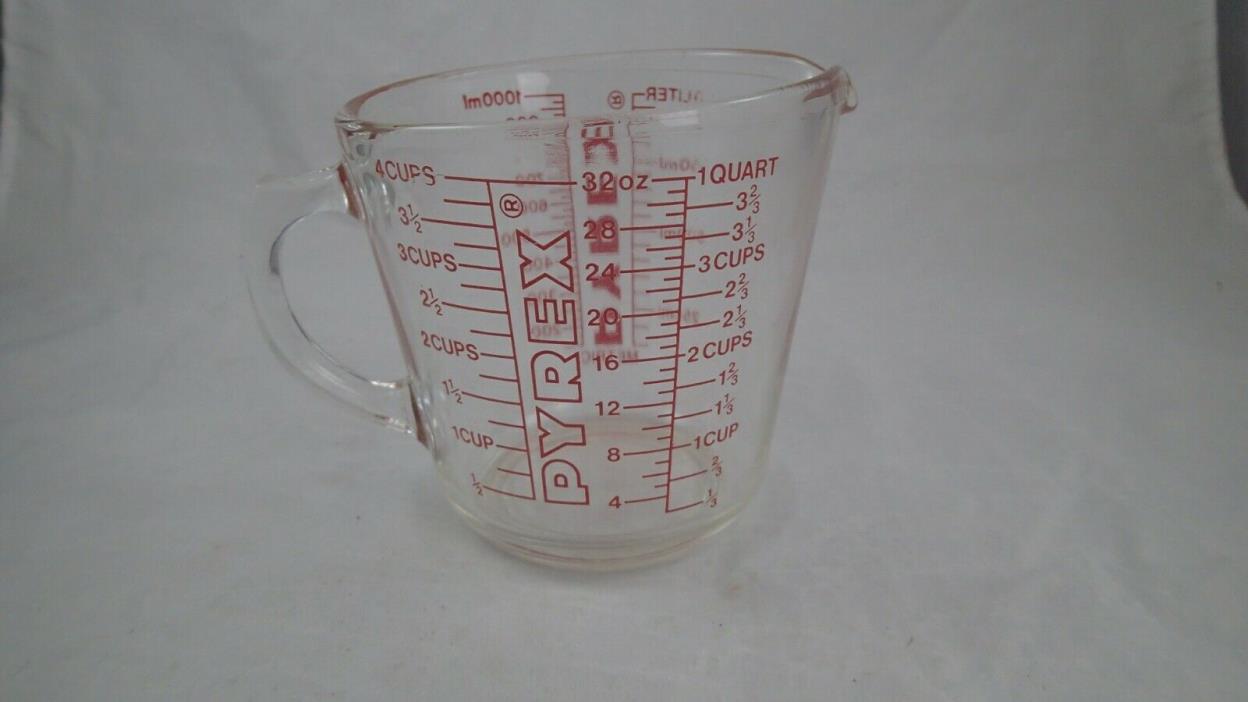 Pyrex Glass 4 C 1 Qt 32 Oz Measuring Cup With Red Lettering Closed Handle #532