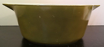 Vintage Pyrex Avocado Green 475-B Casserole Dish Bowl 2-1/2 qt round tab handles