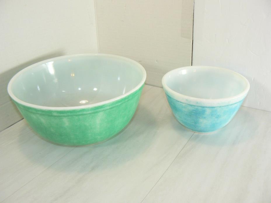 Vintage Pyrex Two Mixing Nesting Bowls Blue Green 401 403 Well Used LOOK PLEASE!