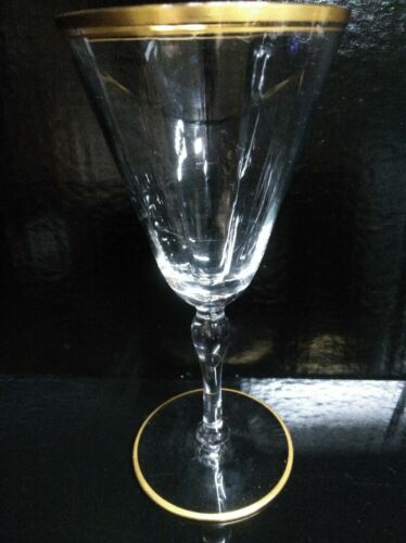 1 GORGEOUS PANELED CRYSTAL WINE GLASS / CHALICE GOLD TRIM