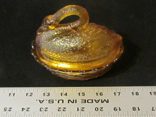 Amber Glass Swan on Nest unknown maker 5 1/2 inches long