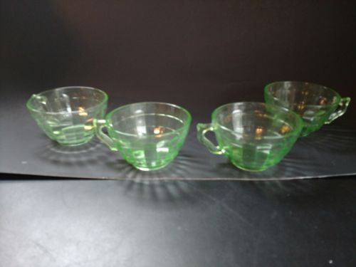 4 Vintage Green Vaseline Uranium Glass Cups Ribbed Block Design