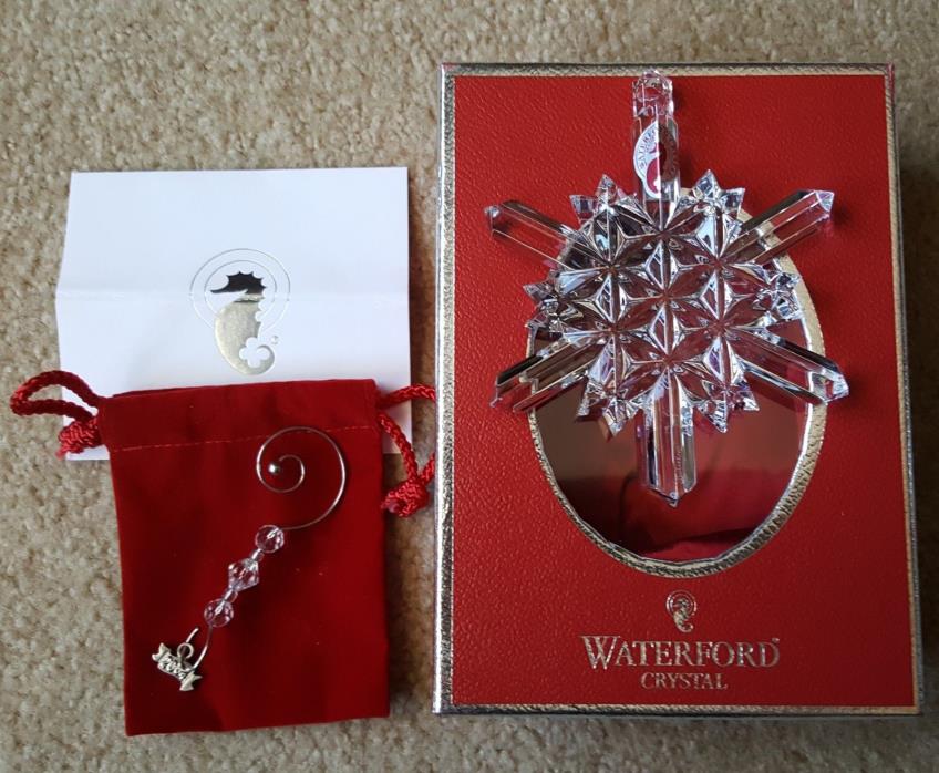 WATERFORD 2004 FACETED SNOW CRYSTAL Christmas Tree Ornament 128593