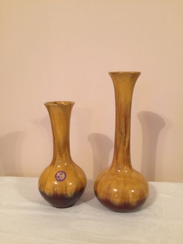 2 Blue Mountain Pottery Harvest Gold Vases