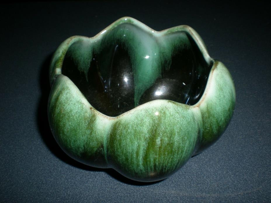 Vintage Blue Mountain Pottery Green Lotus Bowl