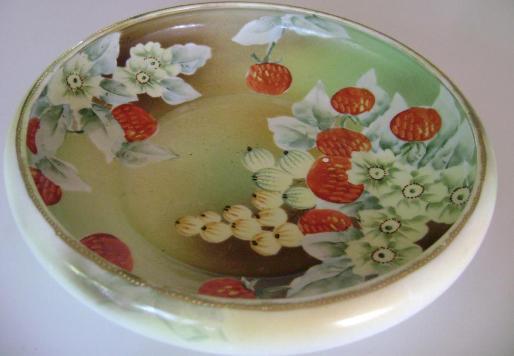 NIPPON HAND PAINTED STRAWBERRY DESIGN BOWL