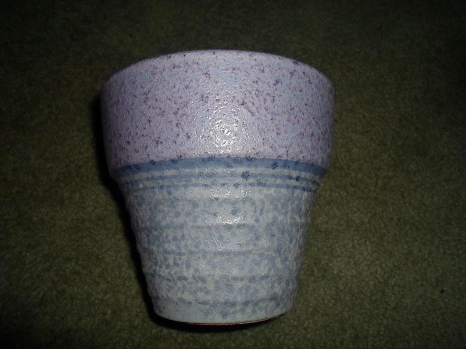 Vintage  MUD HUT USA Pottery Stoneware Flower Pot - Couintry Blue