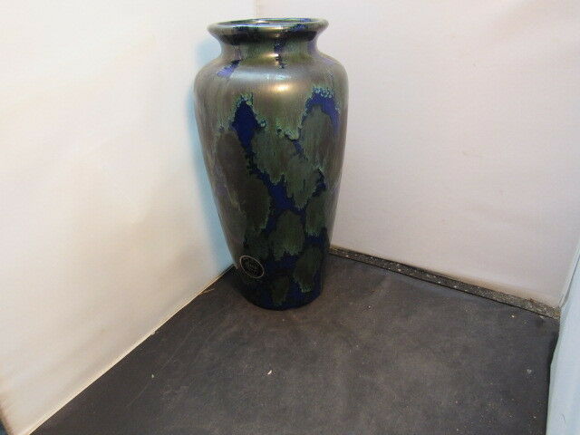 Vintage   vase HARRIS Potteries