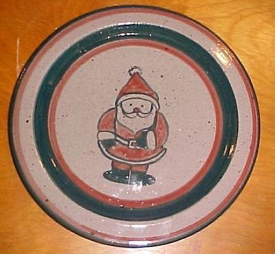 Santa Claus Decorated Pottery Christmas Plate Santa Claus 9-1/4