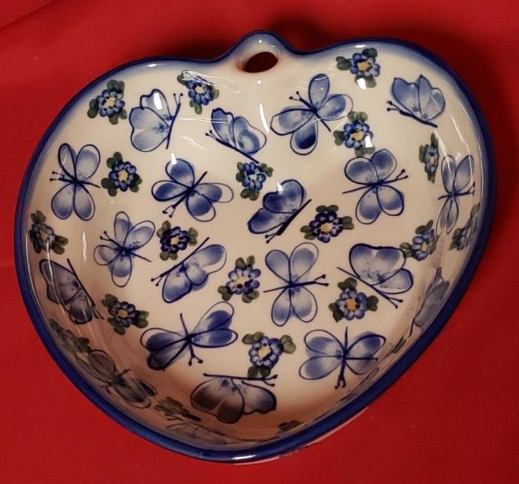 Unikat Polish Pottery Heart Shaped BUTTERFLIES 7 3/4