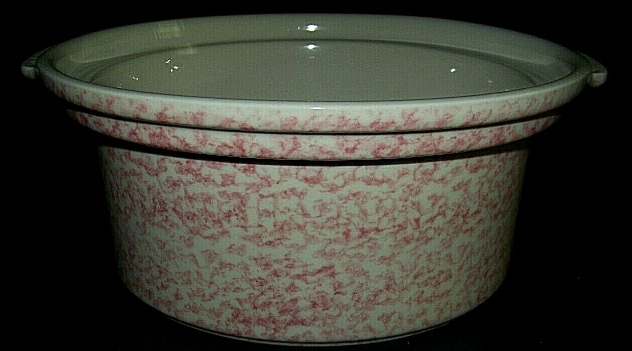 PInk and white  Spongewear 2 QT Casserole Dish . No lid Made in Roseville, Ohio