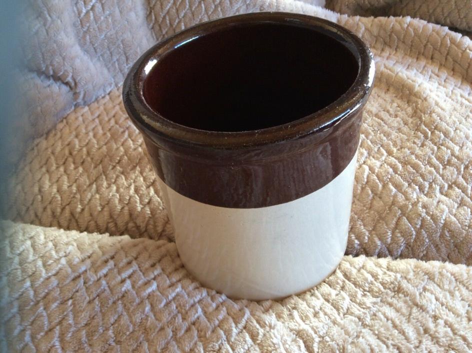 Pottery R.R.P. CO ROSEVILLE OHIO USA Brown & Tan 5” Stoneware Crock