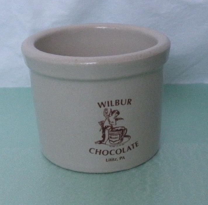 Vintage Low RRP Crock 1 Pint Roseville, Ohio Wilbur Chocolate Advertising- EUC