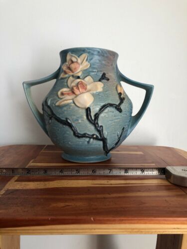 Roseville Blue Magnolia Pottery Vase 91-8