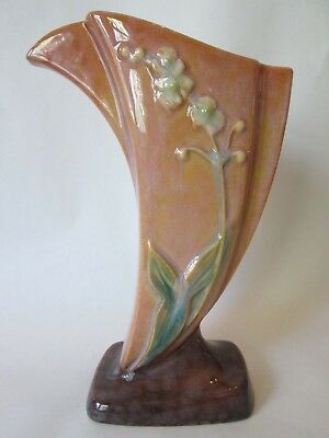 MODERNIST VASE! Vintage ROSEVILLE ART pottery: original WINCRAFT pattern: LOVELY