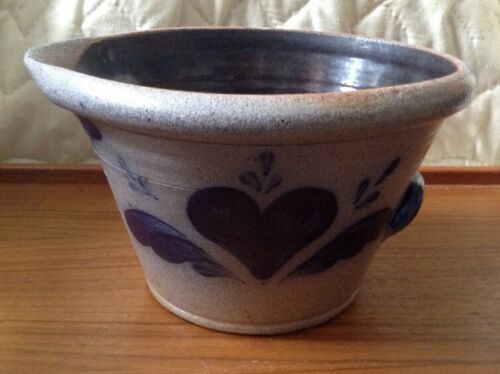 Rowe Pottery Works Salt Glaze Blue HEART Mixing / Baking Bowl 1988