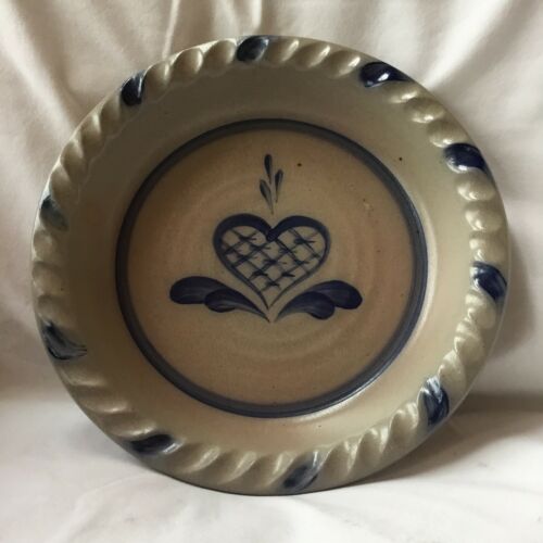 1993 Rowe Pottery Lattice Heart Pie Plate