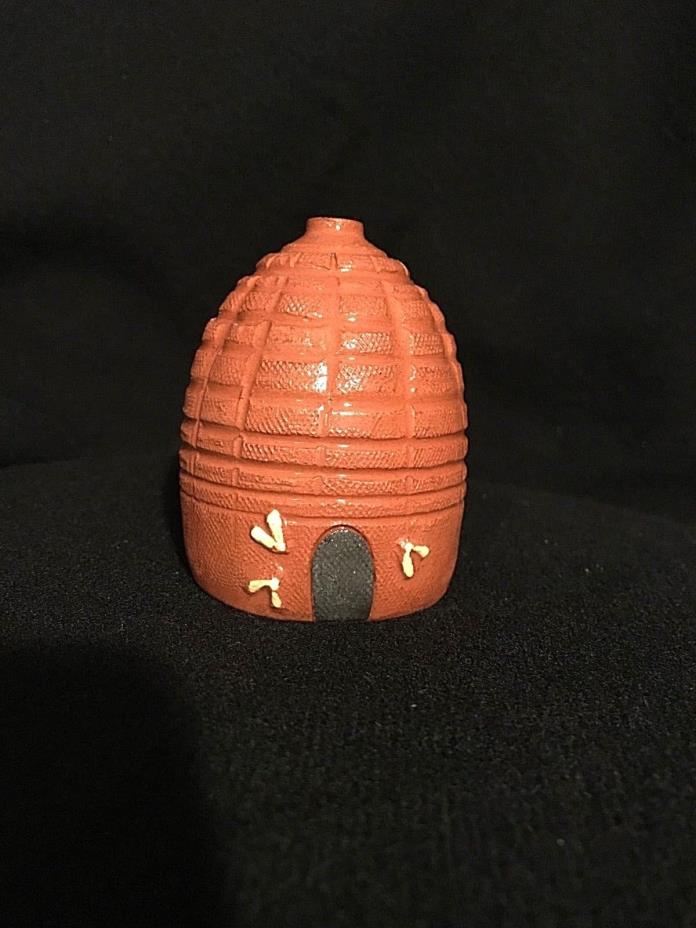 REDWARE POTTERY MINIATURE BEE SKEP / BEE HIVE - OOAK - SIGNED & NUMBERED