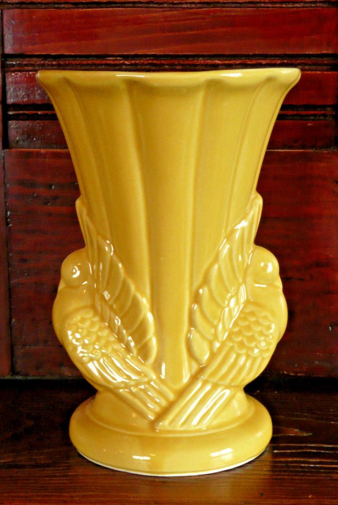 Shawnee Pottery Vintage 1940's Art Deco Double Dove Birds Yellow 9