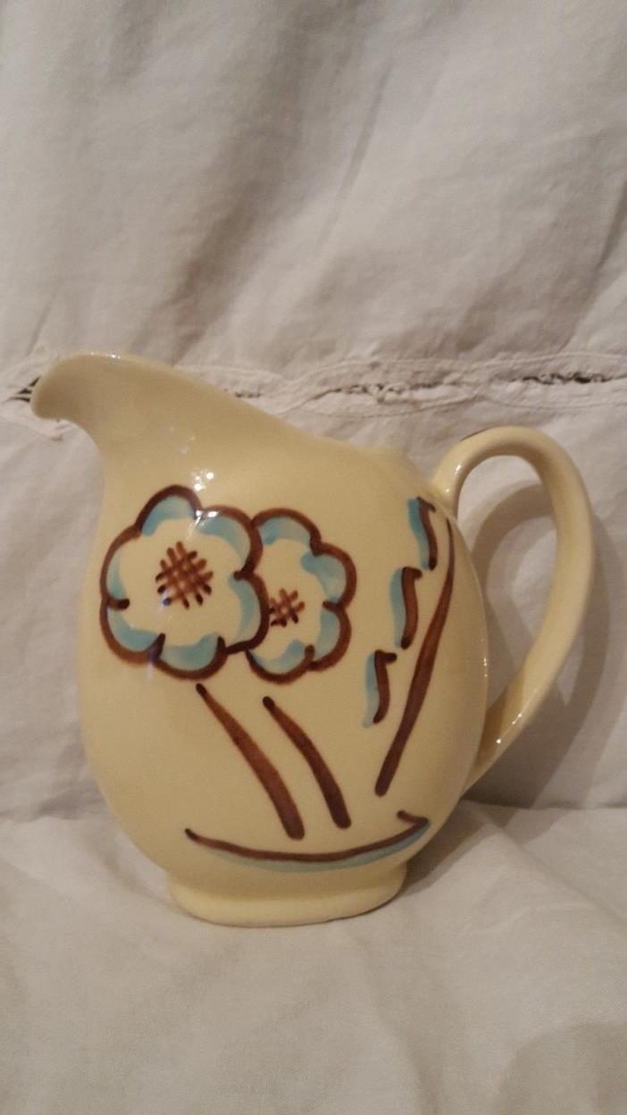Vintage Shawnee pottery Water Pitcher Vase Flower detail Mint Condition