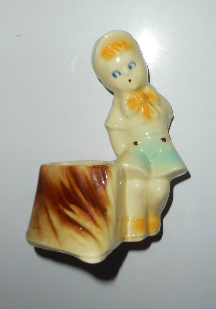 Shawnee 1940s Vintage Dutch Boy Tree Stump Figurine Flower Vase Planter USA 533