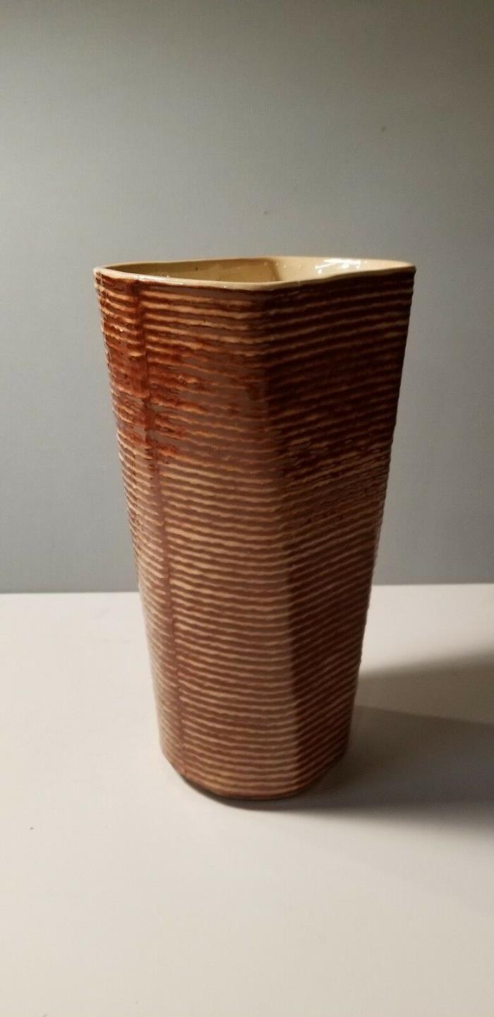 Vintage Shawnee Ribbed Rope Vase Gloss Brown/Cream #879