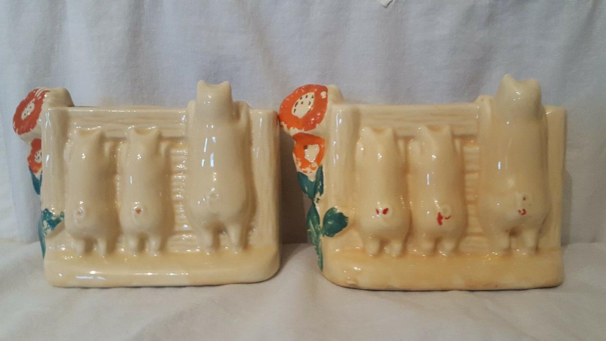 Vintage Shawnee Set Of Two Three little Pigs looking over fence Planter/Vase