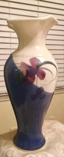 Beautiful Vintage Kent Follette Art Pottery Vase  10” Signed