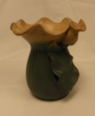 POTTERY VASE CERAMIC- Green & Tan Wave Pattern WITH ROSE AND LEAF Maker Unknown
