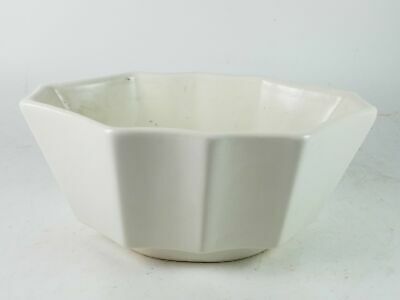 White Pottery Flower Shaped Bowl 447-USA