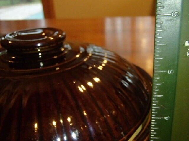 Vintage Bean Pot With Lid Brown Glazed Stoneware U.S.A. ybe