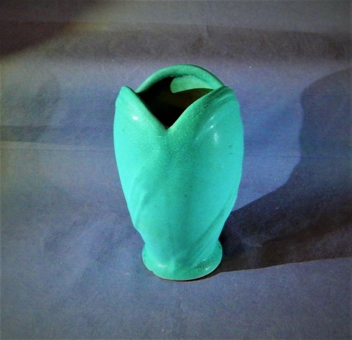 Vintage Weller Arts & Craft Matte Green Tulip Shaped Vase